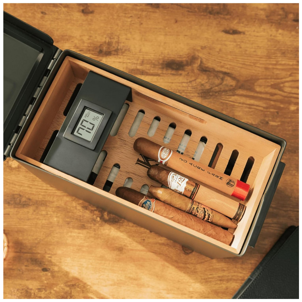 Humidor Militar CASE ELEGANCE Verde Militar 50 Charutos Cedro Espanhol Higrômetro Digital