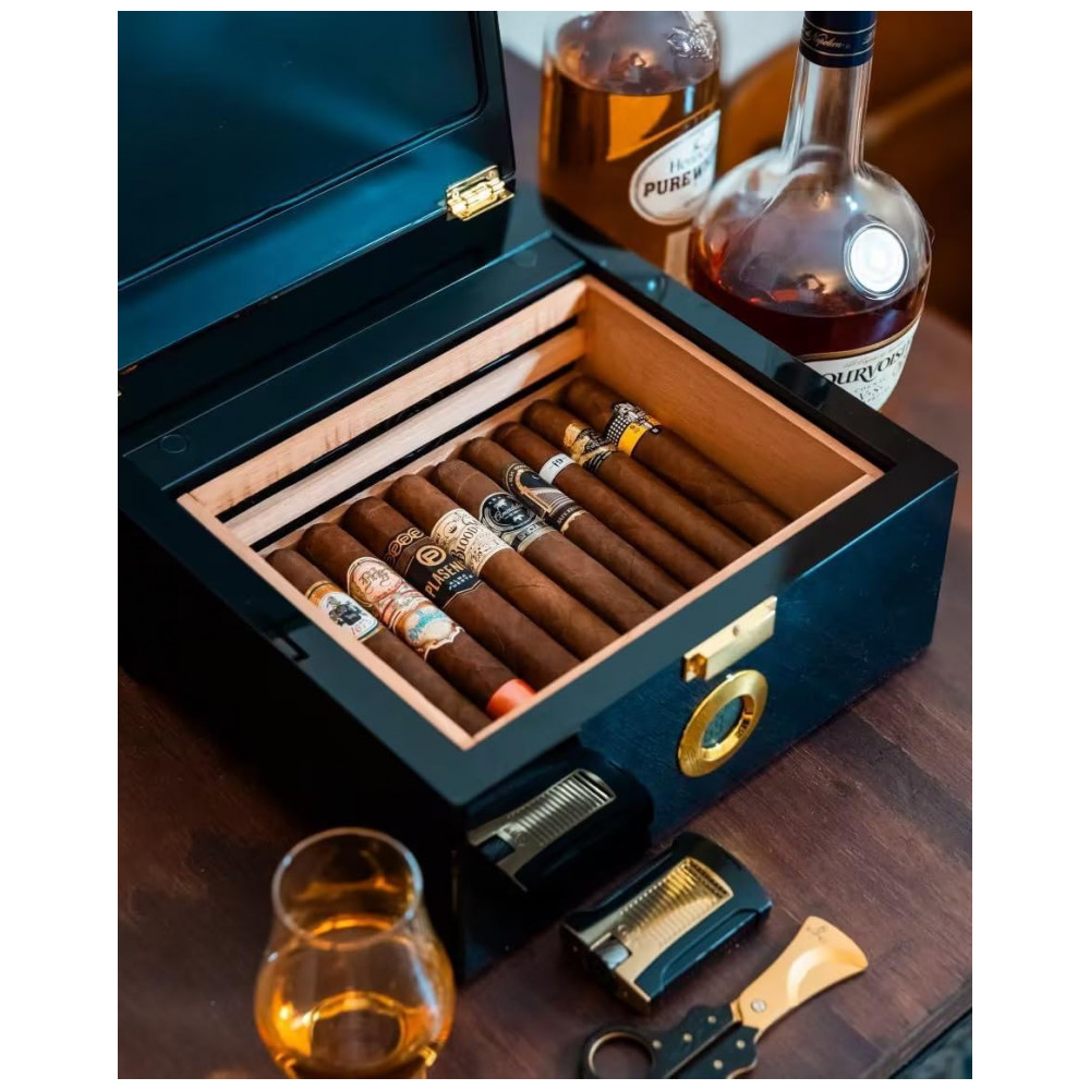 Humidor Elétrico KingChii Preto Controle Temperatura 18 23 C com Cedro Espanhol 3 L